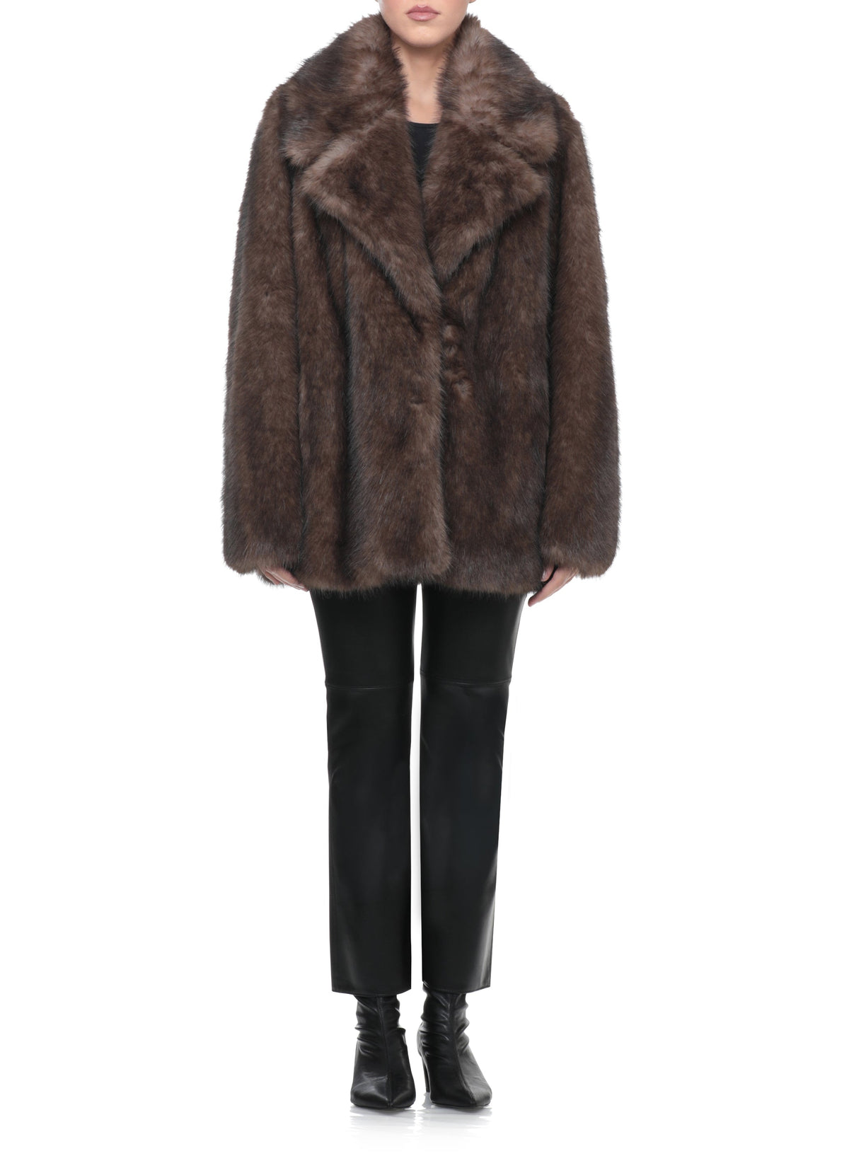 Plush Faux Fur Stand Studio Jacket with Classic Lapel – view 3