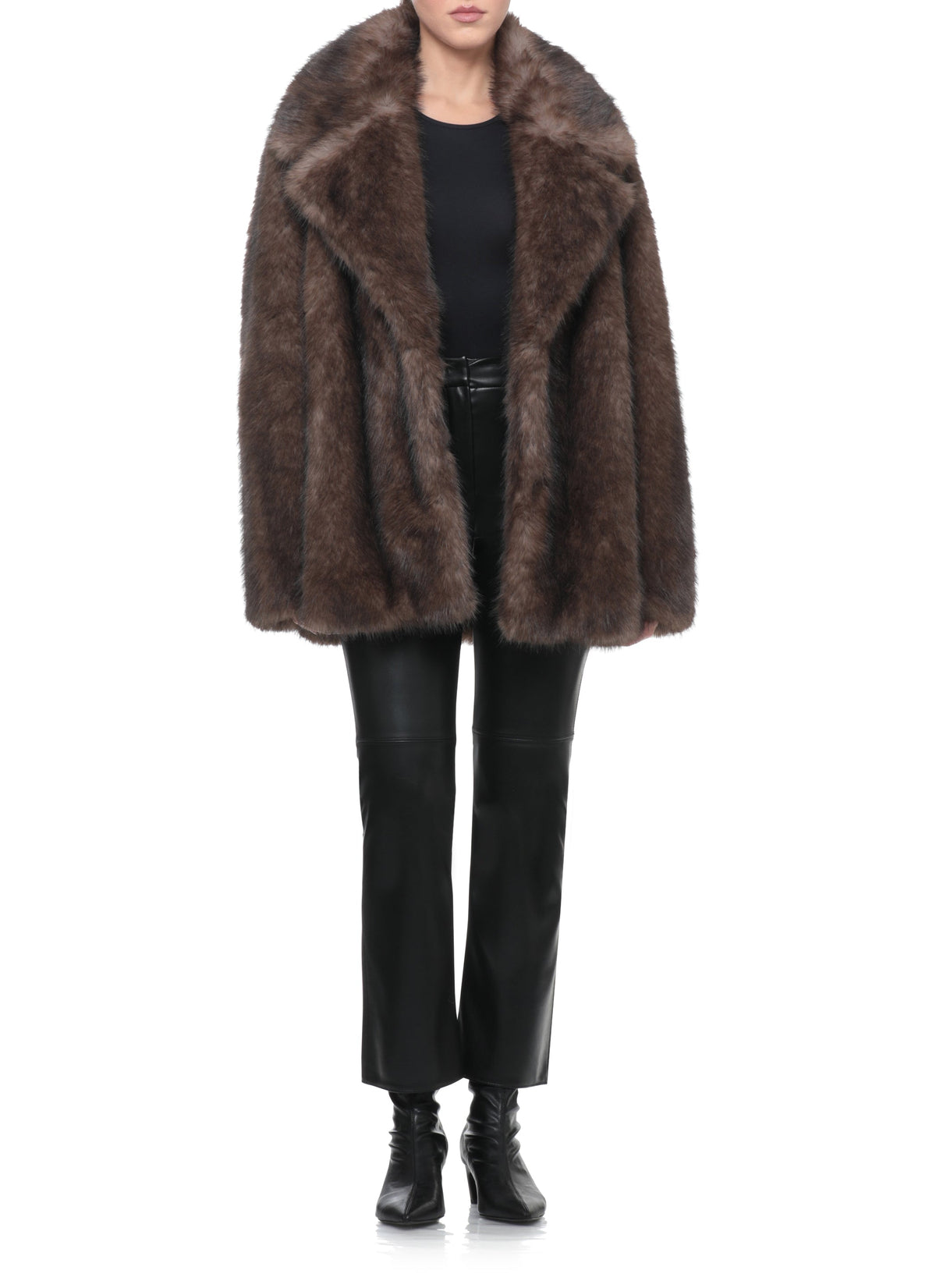Plush Faux Fur Stand Studio Jacket with Classic Lapel – view 2